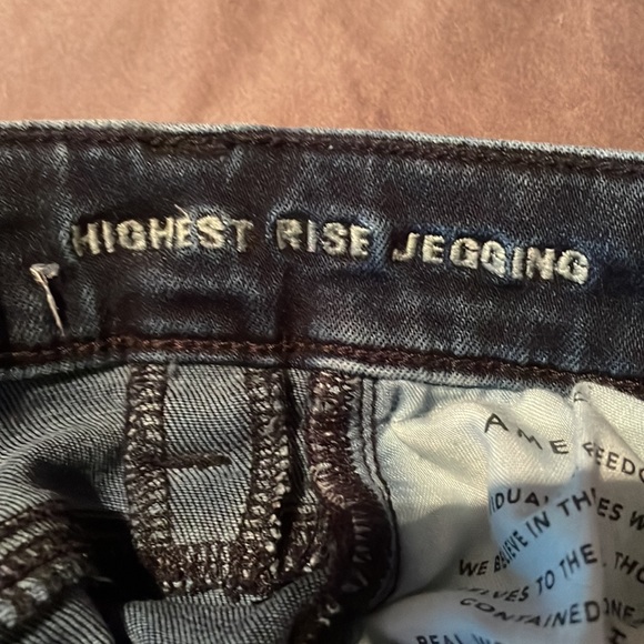 American Eagle Next Level Stretch Highest Rise Jegging 2R - Picture 5 of 10